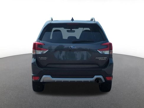 Used 2023 Subaru Forester Touring w/ Popular Package #2 AWD/4WD image 5