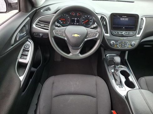 Used 2024 Chevrolet Malibu LT FWD image 11