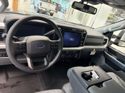 New 2026 Ford F250 XLT AWD/4WD image 9