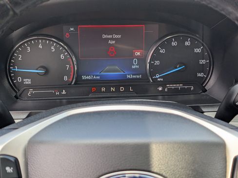 Used 2022 Ford Explorer XLT w/ Equipment Group 202A image 23