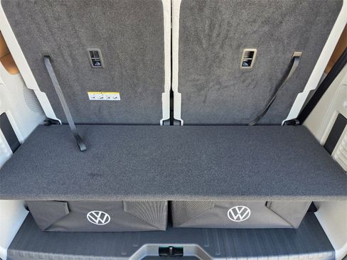 New 2025 Volkswagen ID. Buzz 1st Edition image 22