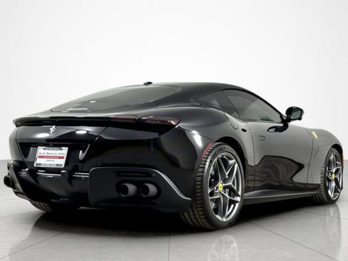 Used 2021 Ferrari Roma RWD image 5