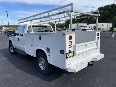 Used 2016 Ford F350 XL w/ Power Equipment Group AWD/4WD image 7