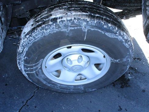 Certified 2023 Toyota Tacoma SR image 8