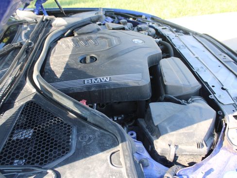 Used 2023 BMW 330i Sedan w/ M Sport Package image 68