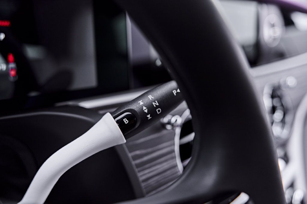 Used 2024 Rolls-Royce Spectre w/ Spectre Launch Package AWD/4WD image 60