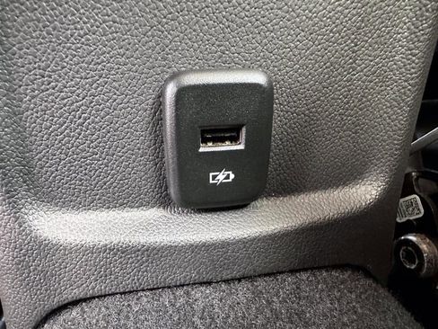 Used 2017 Chevrolet Cruze LT w/ Convenience Package FWD image 14