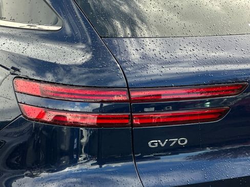 New 2026 Genesis GV70 2.5T Sport Prestige image 27