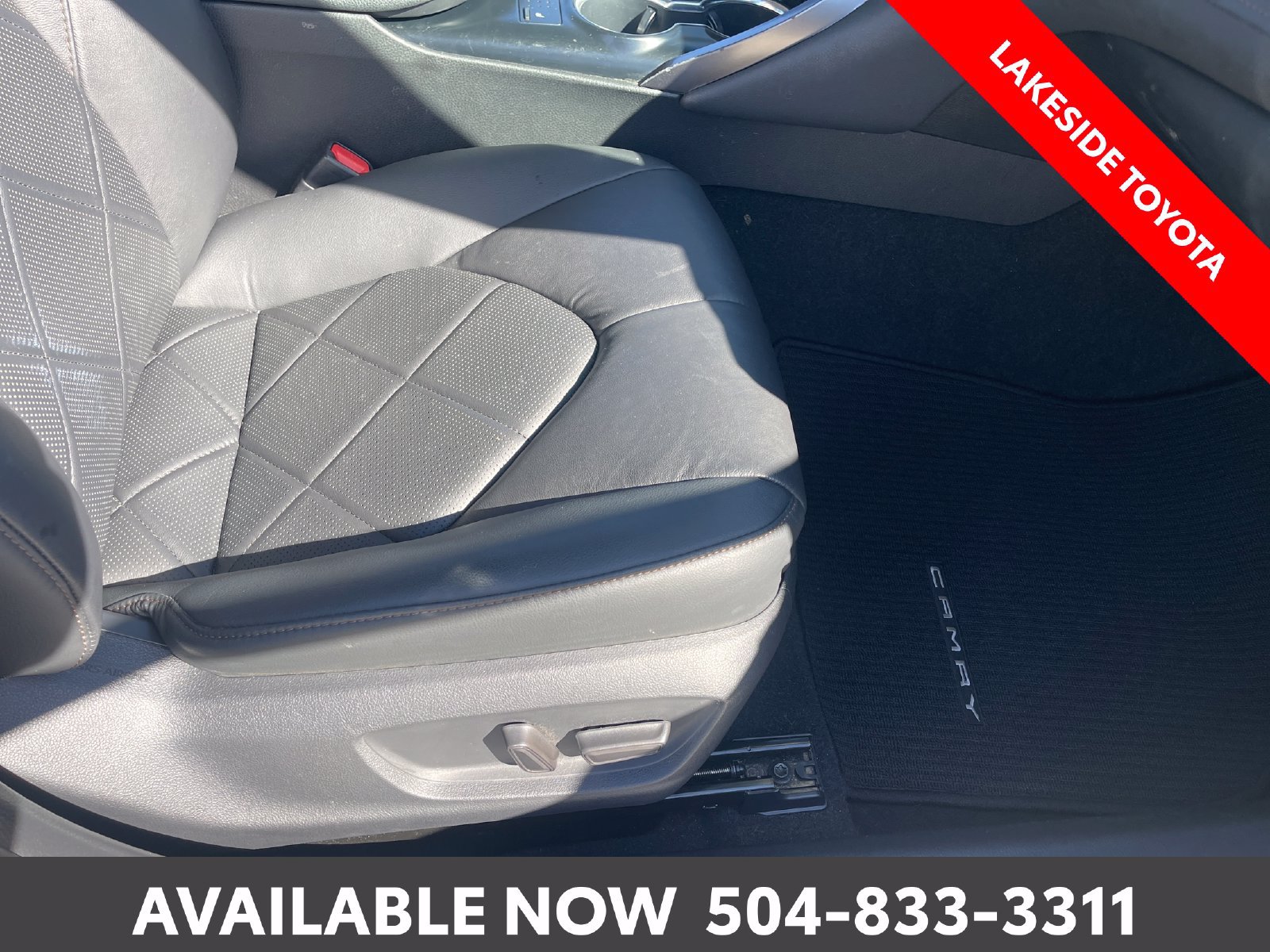Certified 2018 Toyota Camry XLE FWD image 18