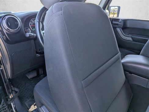 Used 2017 Jeep Wrangler Sport w/ Quick Order Package 24S AWD/4WD image 22