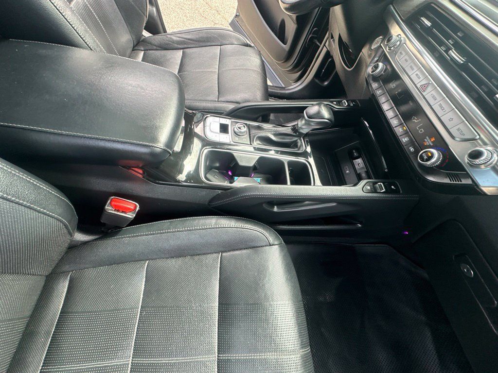 Used 2022 Kia Telluride SX w/ Nightfall Edition Package AWD/4WD image 38