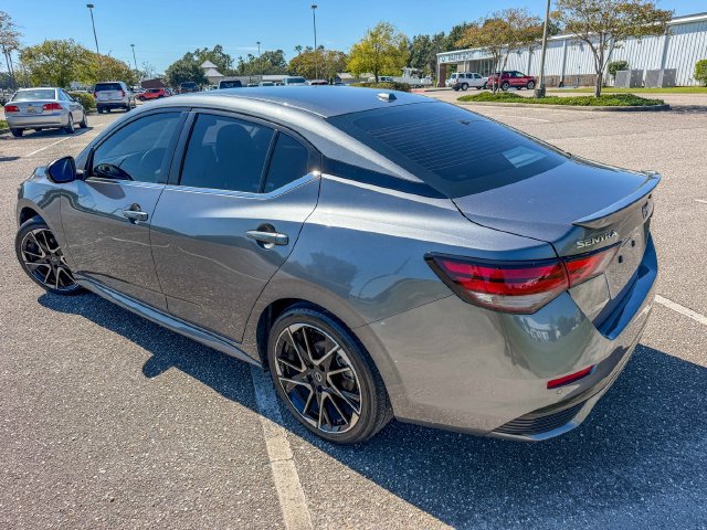 Used 2025 Nissan Sentra SR FWD image 5