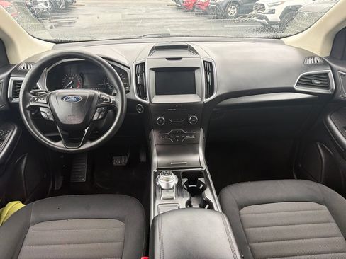 Used 2020 Ford Edge SE AWD/4WD image 5