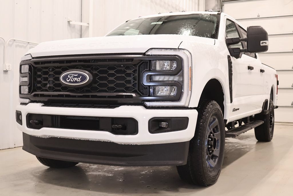 New 2026 Ford F350 XL w/ STX Appearance Package AWD/4WD image 5