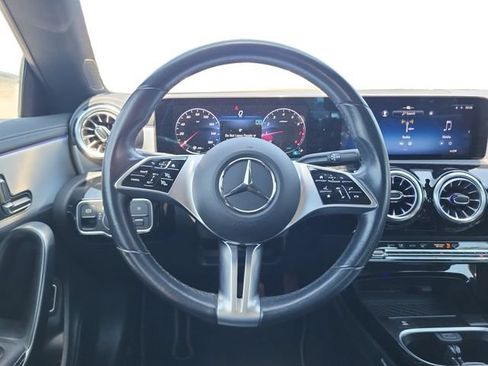 Used 2025 Mercedes-Benz CLA 250 image 13