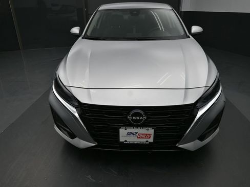 Used 2023 Nissan Altima 2.5 S image 1