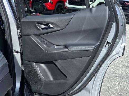 New 2026 Chevrolet Equinox LT FWD image 41