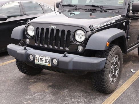 Used 2016 Jeep Wrangler Rubicon w/ Power Convenience Group AWD/4WD image 5