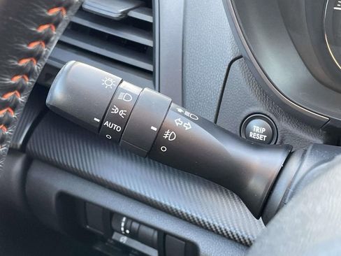 Used 2023 Subaru Crosstrek 2.0i Premium image 12