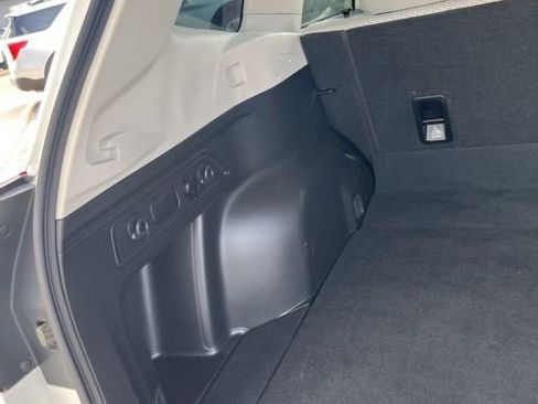 Used 2021 Subaru Forester Premium image 41