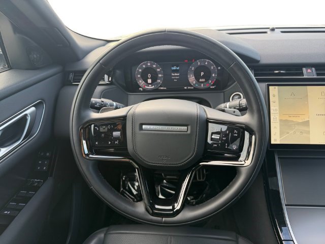 Used 2024 Land Rover Range Rover Velar Dynamic SE AWD/4WD image 13