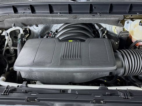 Certified 2024 GMC Sierra 1500 SLT AWD/4WD image 32