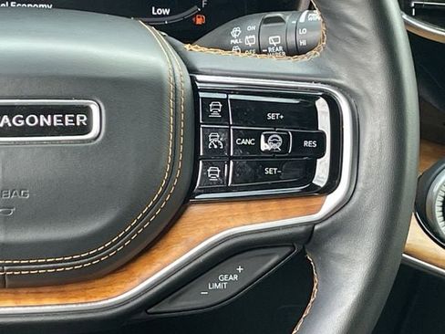 Used 2024 Jeep Grand Wagoneer L Series III image 14