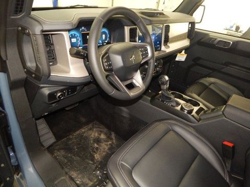 New 2025 Ford Bronco Outer Banks image 15