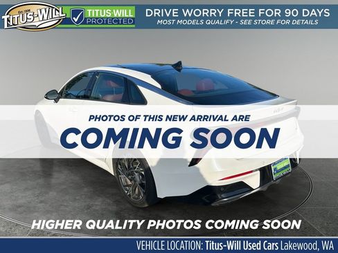 Used 2025 Kia K5 GT-Line w/ GT-Line Premium Package FWD image 4