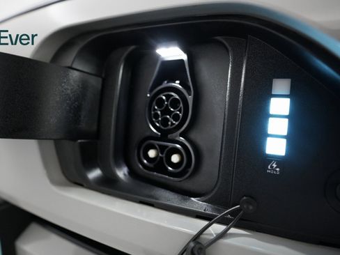 Used 2024 Hyundai Kona SEL image 24