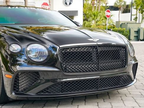 Used 2020 Bentley Continental GT V8 image 39