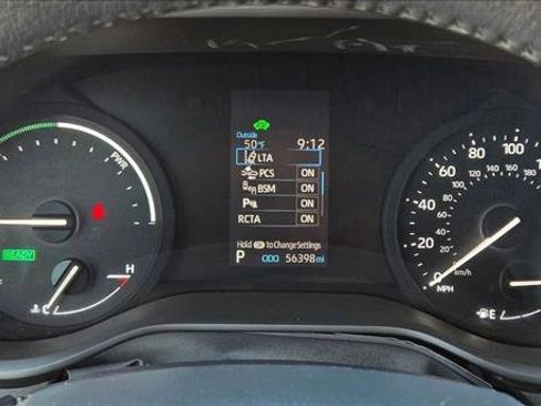 Used 2024 Toyota Sienna XLE image 11