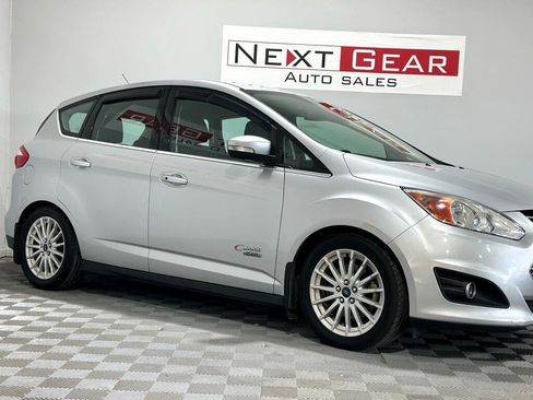 Used 2016 Ford C-MAX Energi SEL w/ Equipment Group 302A image 2