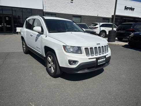 Used 2016 Jeep Compass High Altitude AWD/4WD image 13
