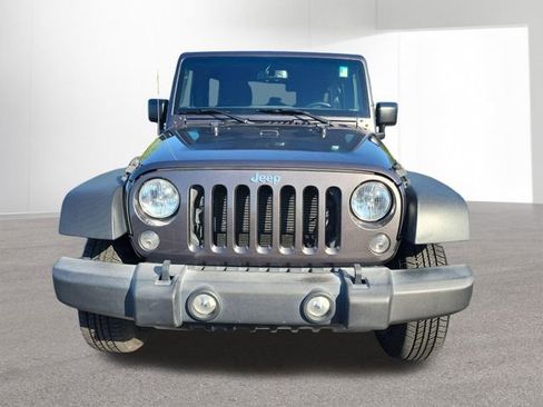 Used 2018 Jeep Wrangler Unlimited Sport S AWD/4WD image 17