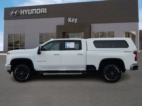 Used 2021 Chevrolet Silverado 2500 LTZ image 6