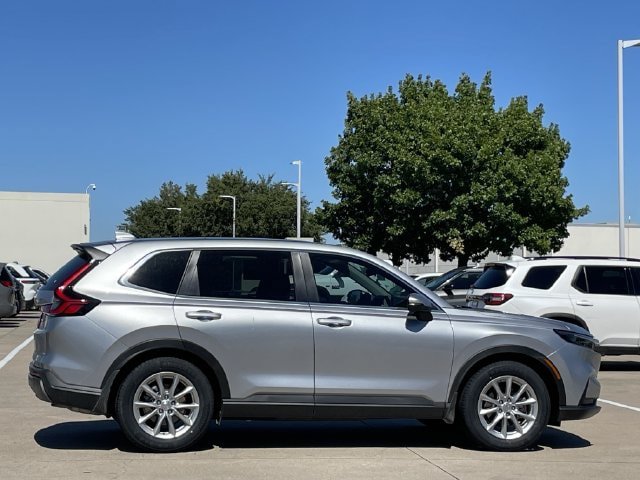 Used 2026 Honda CR-V EX image 3