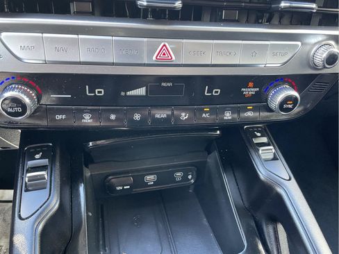 Used 2024 Kia Telluride S w/ S Sunroof Package AWD/4WD image 29