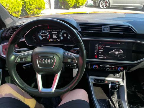 Used 2022 Audi Q3 2.0T Premium AWD/4WD image 9