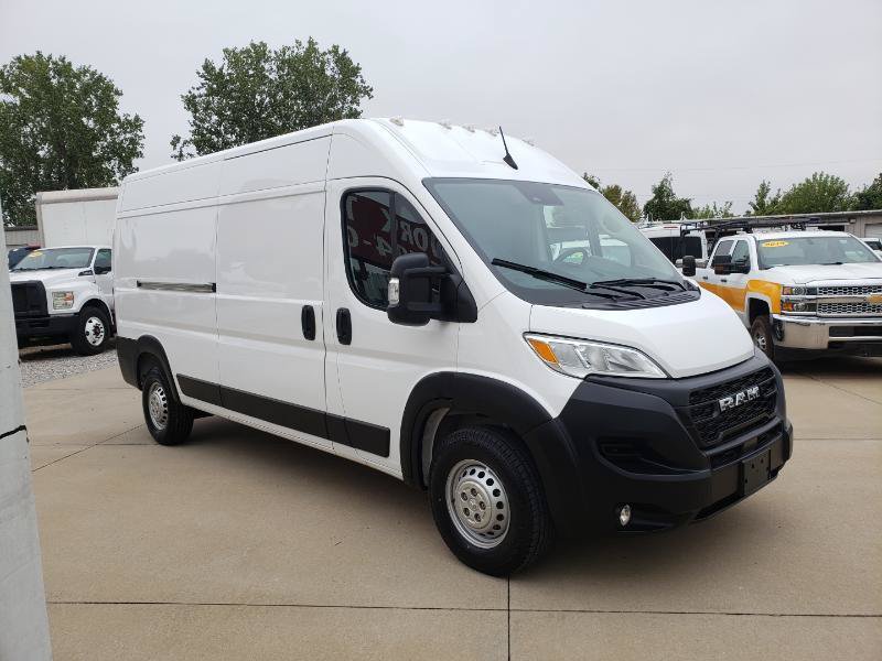 Used 2025 RAM ProMaster 2500 w/ Convenience Group FWD image 5