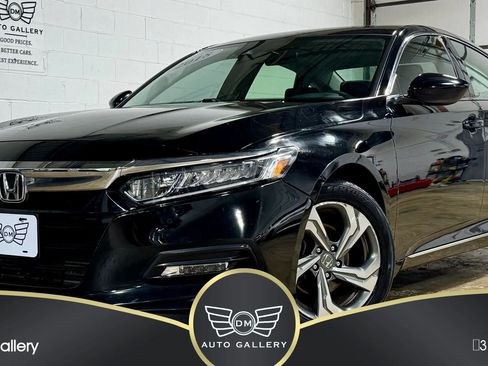 Used 2018 Honda Accord EX image 1