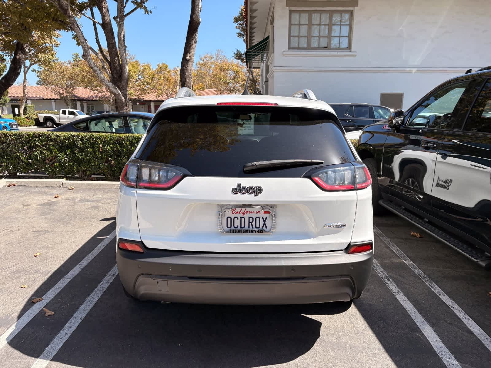 Used 2019 Jeep Cherokee Latitude Plus FWD image 30