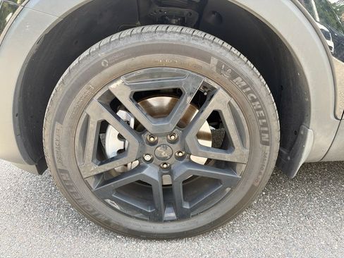 Certified 2025 Kia Telluride SX Prestige X-Line AWD/4WD image 27