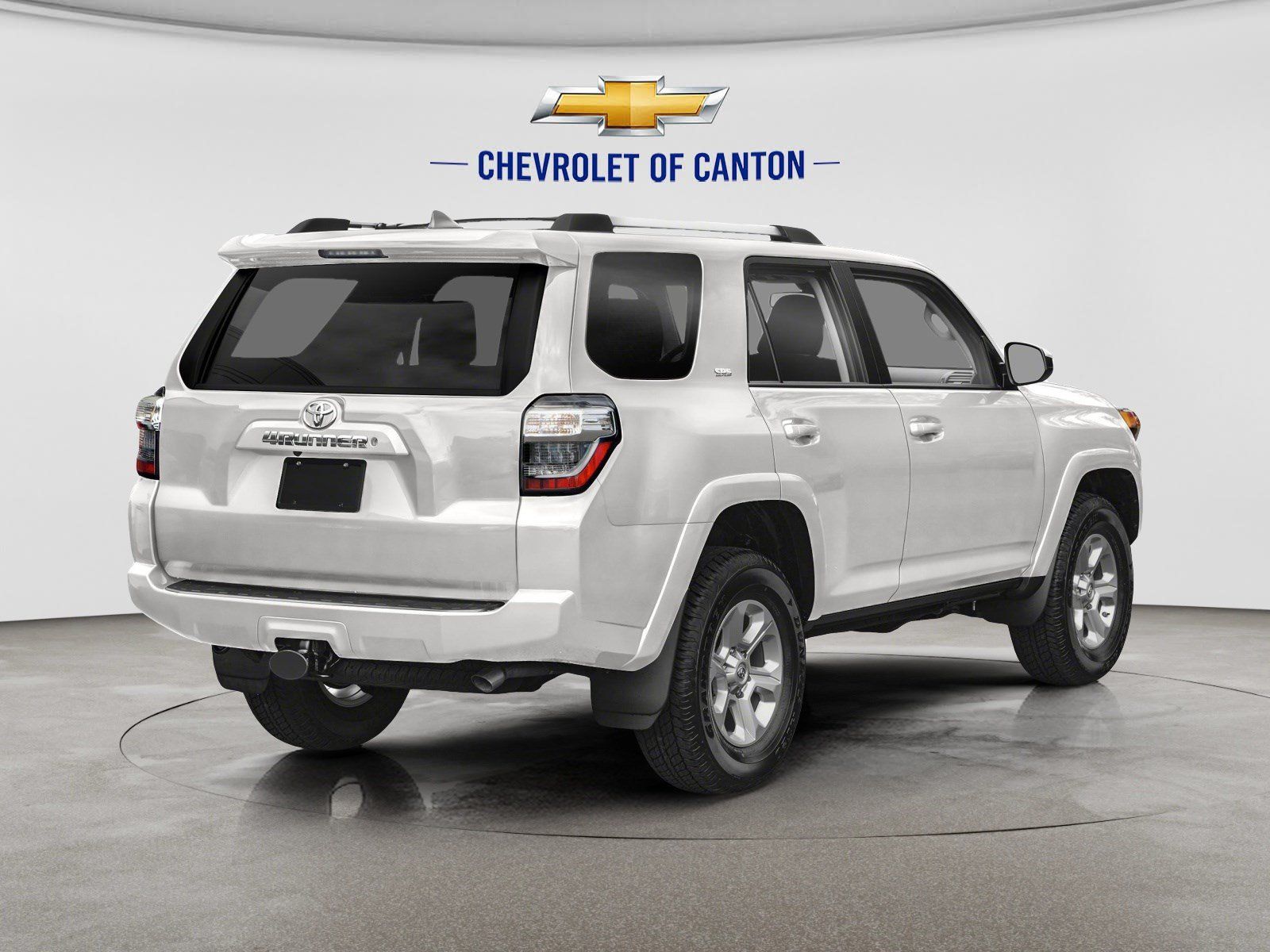 Used 2021 Toyota 4Runner SR5 RWD image 2