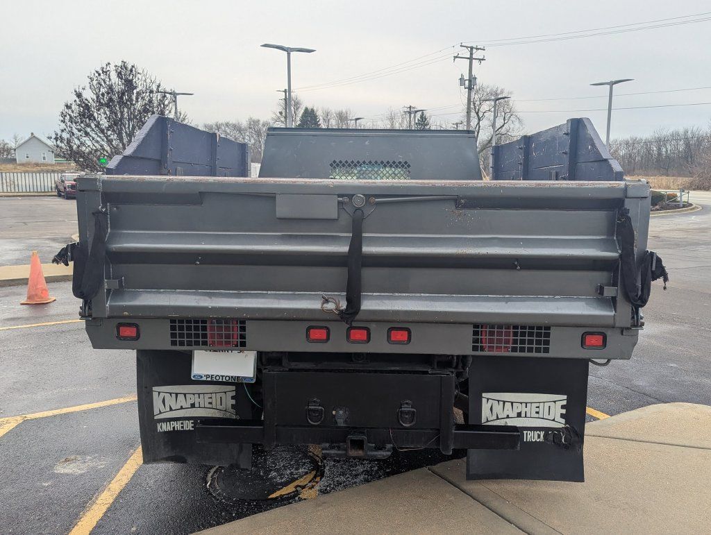 Used 2004 Ford F450 XL RWD image 4