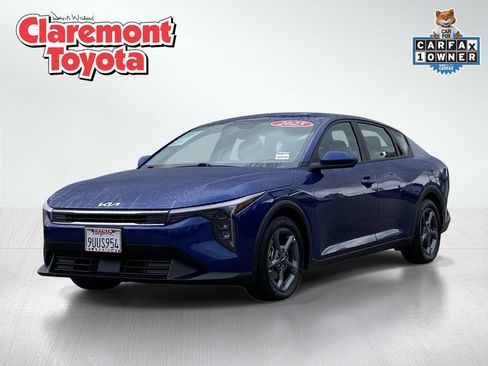 Used 2025 Kia K4 FWD image 1