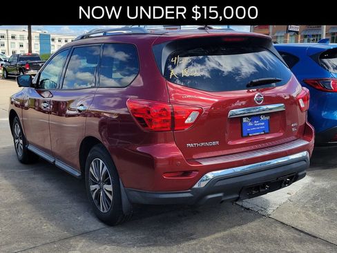 Used 2017 Nissan Pathfinder SL w/ SL Tech Package AWD/4WD image 3