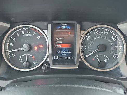 Used 2022 Toyota Tacoma SR5 RWD image 32