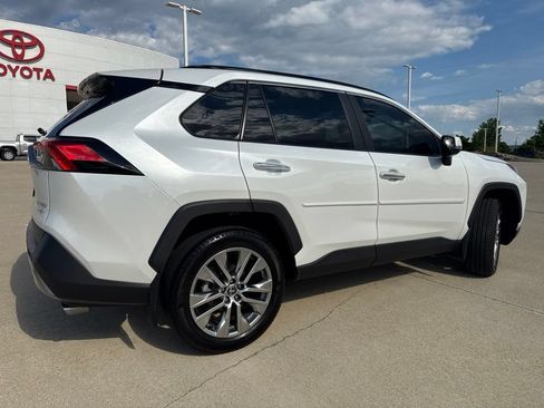 Used 2024 Toyota RAV4 Limited AWD/4WD image 3