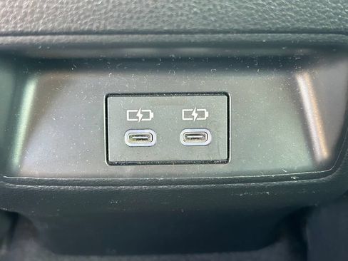 Used 2024 Toyota Corolla LE FWD image 21
